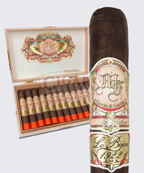 Le Bijou Petit Robusto Product Image My Father Le Bijou Petite Robusto image.