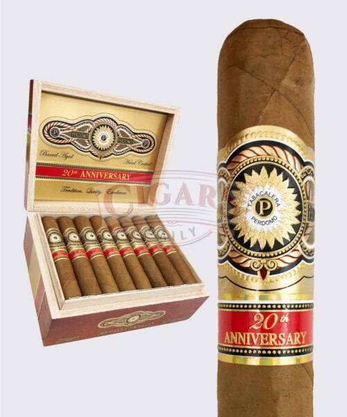 Perdomo 20th Anniversary Connecticut Robusto Image.
