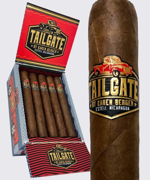 Karen Berger Tailgate Toro (6x52)