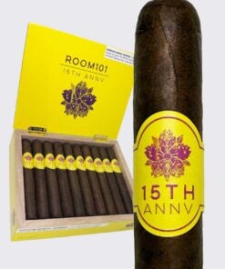 Room101 15th Anniversary Toro (6x52)