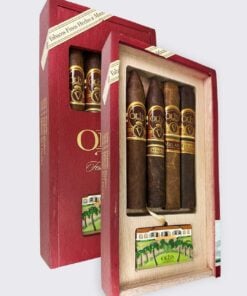 Oliva Festive 4 Cigar Sampler with Holiday Ornament