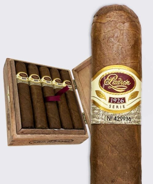 97473933-b57f-478c-945e-bfc3b907638c.jpeg Padron 1926 No. 48 Natural (5.5x60)