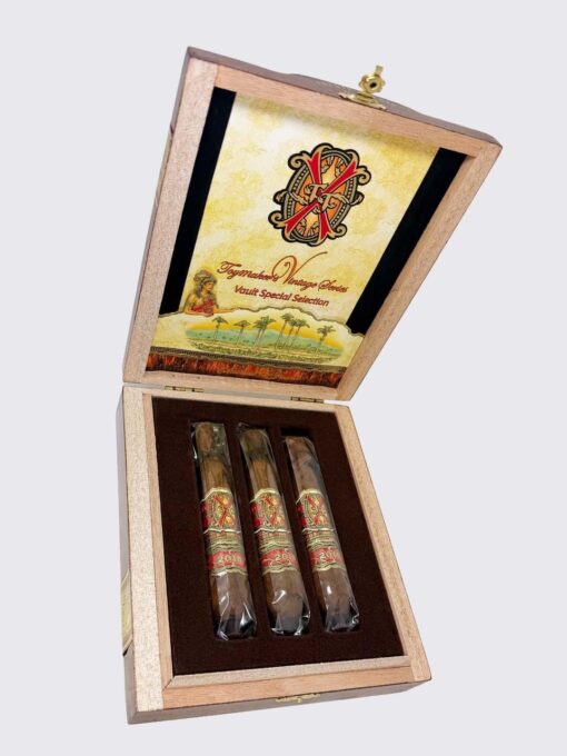 【Fuenteです】 Fuente Fuente Opus X Toymaker's Vintage Series LBMF Vintage 2015 3