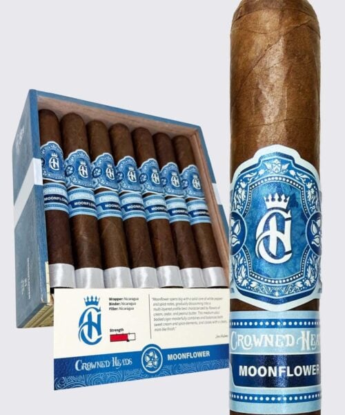 Crowned Heads Moonflower Toro (6x54)